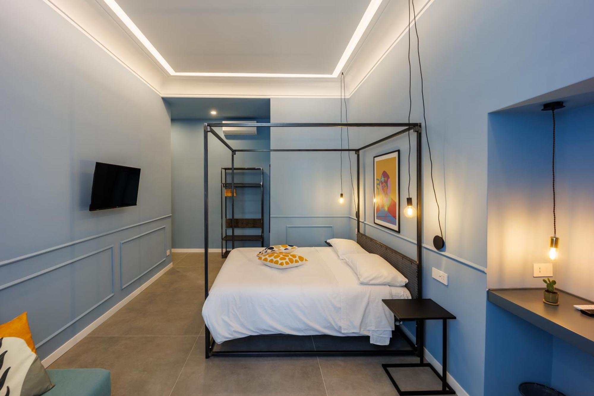 Le Stanze Di Napoli Hotel Bagian luar foto
