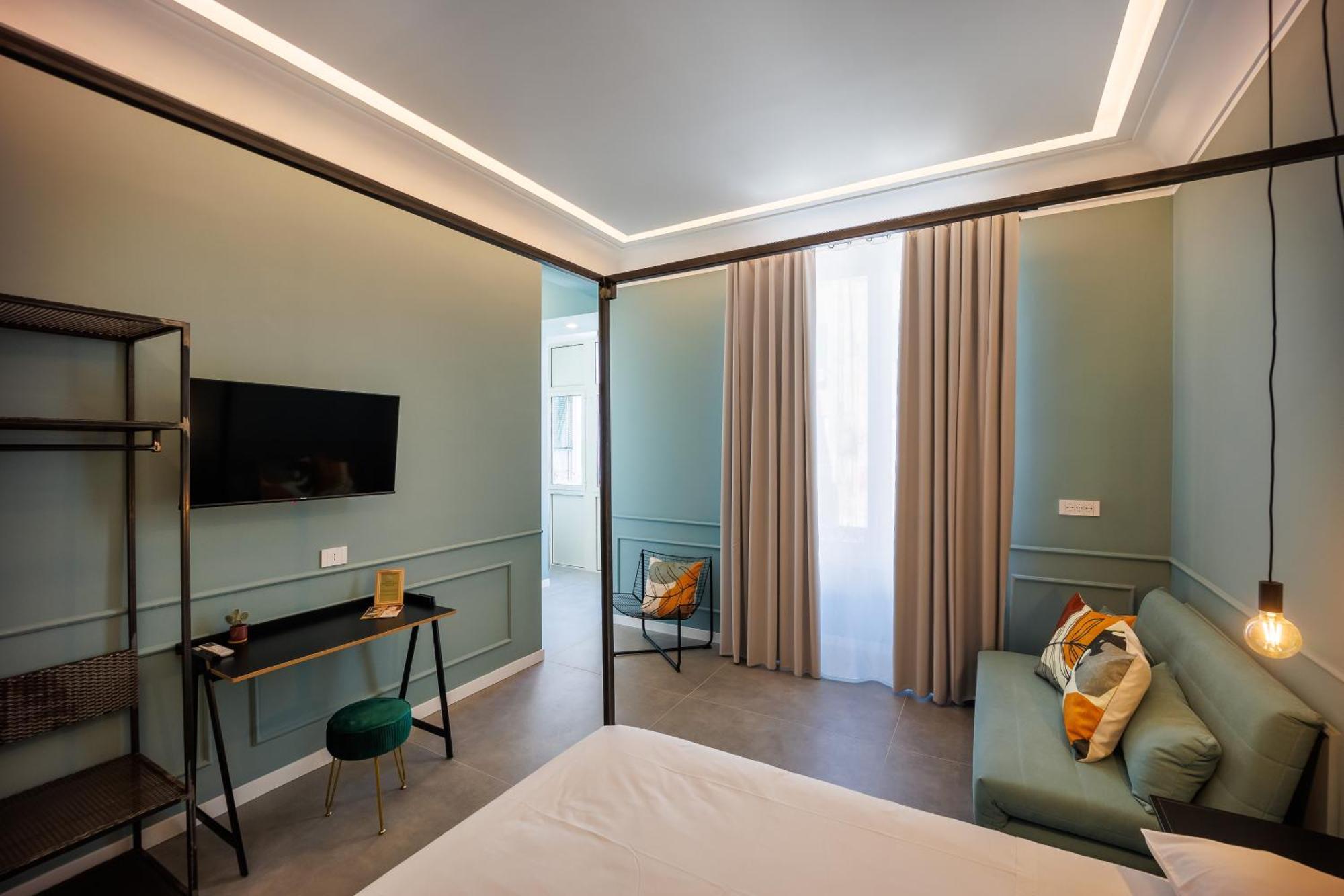 Le Stanze Di Napoli Hotel Bagian luar foto